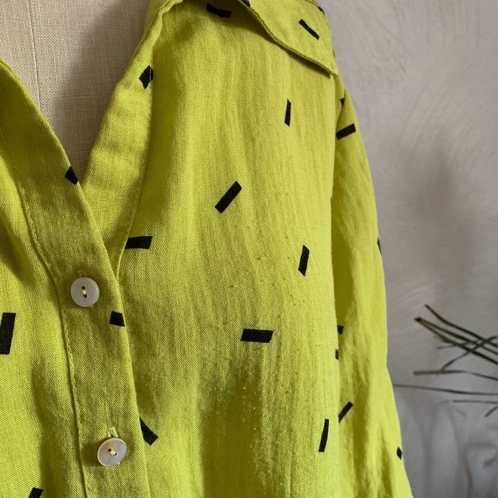 LINEN FRIDAZE maximalist button up tunic neon chartreuse lime with pop geometric - Picture 6 of 10